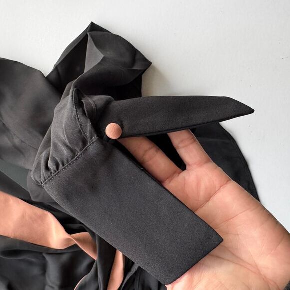 NWT Krisa black tie-front Tuxedo Inspired blouse with tan lapels. Sz. M. Glam - Picture 7 of 8